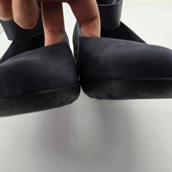 Clarks Cushion Soft 8.5 Navy Mary Jane Flats Ankle Strap Medora Nina - Picture 4 of 13
